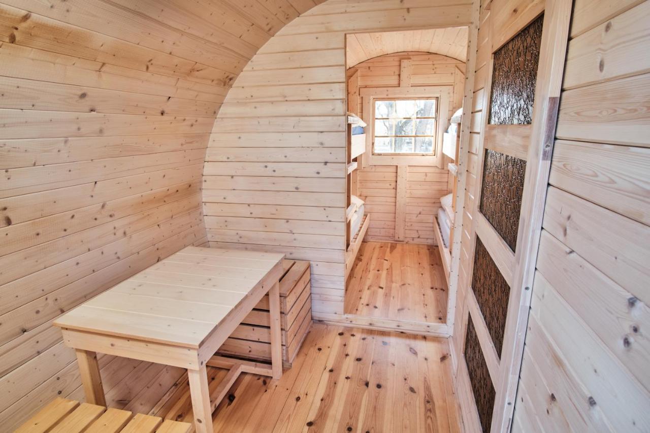Viking Houses Strnadovsky Mlyn Jesenice  Exterior foto